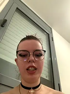 Kyokko-doll online show from January 8, 2026, 12:05 am