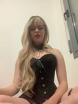 Kyokko-doll online show from November 29, 2025, 10:10 pm