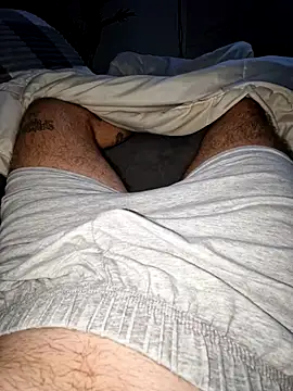 Snapshot of Mikeh609 chatting on October 4, 2025, 3:19 am Mikeh609 online show from October 4, 2025, 3:19 am