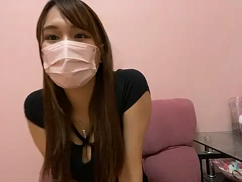 Snapshot of rad_chan chatting on October 4, 2025, 5:31 am rad chan online show from October 4, 2025, 5:31 am