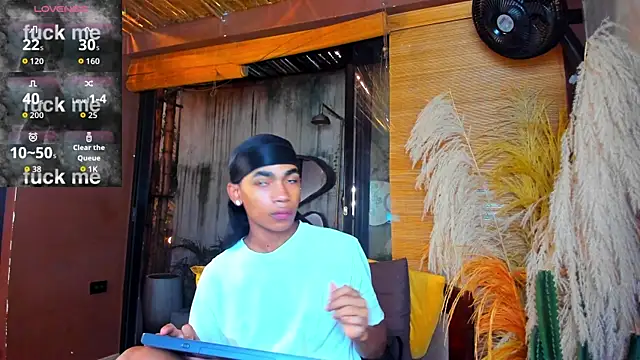 AlanCutee online show from January 8, 2026, 11:27 am