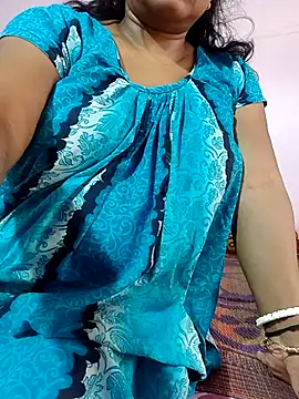 Cute-Swewty online show from February 19, 2026, 4:42 am