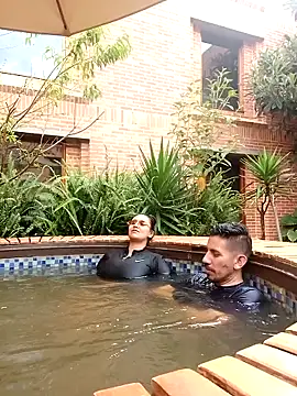 Esmeralda333 online show from November 10, 2025, 2:33 pm