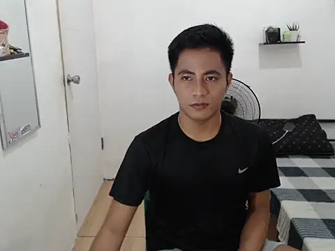 Lloyd wintours online show from October 28, 2025, 4:50 pm