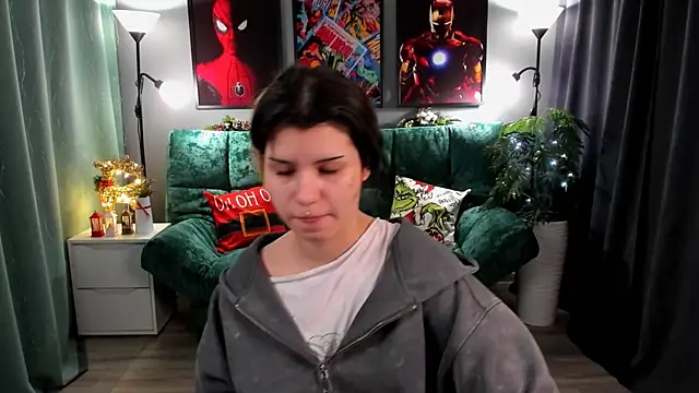 Snapshot of AnoraDark chatting on December 4, 2025, 6:29 pm AnoraDark online show from December 4, 2025, 6:29 pm