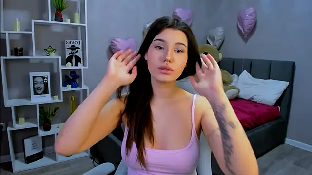 Snapshot of AnoraDark chatting on March 19, 2026, 5:46 pm AnoraDark online show from March 19, 2026, 5:46 pm