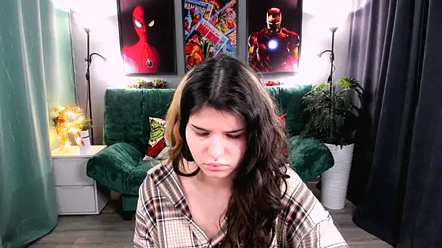 Snapshot of AnoraDark chatting on January 14, 2026, 6:44 pm AnoraDark online show from January 14, 2026, 6:44 pm