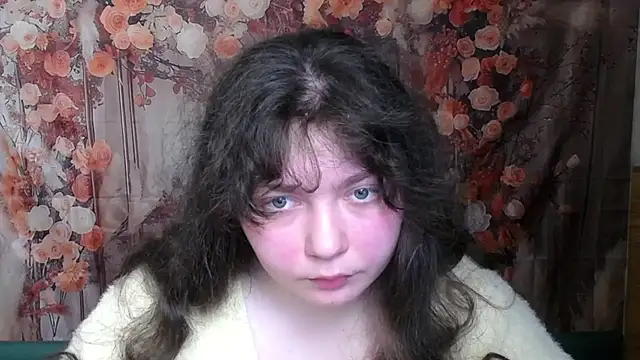 Snapshot of NeonilaLisova chatting on March 3, 2026, 12:01 pm NeonilaLisova online show from March 3, 2026, 12:01 pm