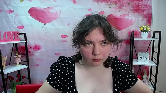Snapshot of NeonilaLisova chatting on February 9, 2026, 12:58 pm NeonilaLisova online show from February 9, 2026, 12:58 pm