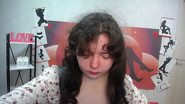 NeonilaLisova online show from November 28, 2025, 6:13 am