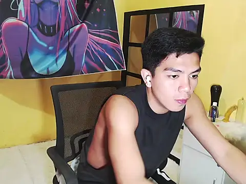 Hunky paul online show from December 14, 2025, 3:28 pm