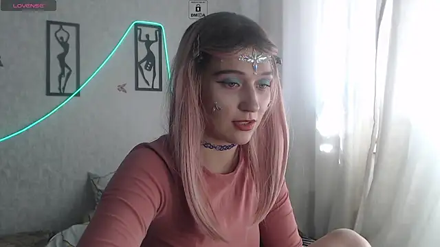 sweetest-cherry online show from September 10, 2025, 8:13 am