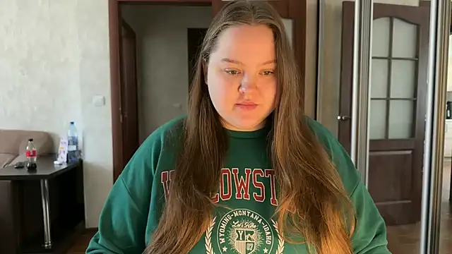 Alice898 online show from April 14, 2026, 9:14 am