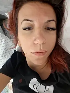 Snapshot of Anayssa_ chatting on September 21, 2025, 9:09 pm Anayssa online show from September 21, 2025, 9:09 pm