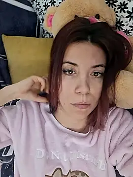 Snapshot of Anayssa_ chatting on February 16, 2026, 9:56 pm Anayssa online show from February 16, 2026, 9:56 pm