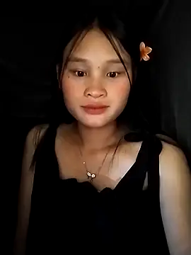 saronla 03 online show from October 2, 2025, 3:15 pm