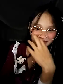 saronla 03 online show from September 24, 2025, 2:56 pm