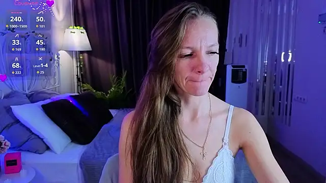 Jesica mooon online show from February 12, 2026, 1:27 am