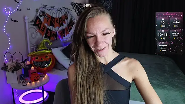 Jesica mooon online show from October 30, 2025, 1:37 am