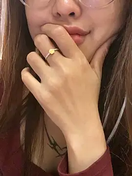   BabyShowPublic   online show from February 12, 2026, 5:02 pm