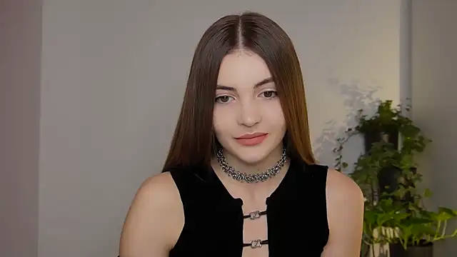 Snapshot of MayTease chatting on October 10, 2025, 7:36 pm MayTease online show from October 10, 2025, 7:36 pm