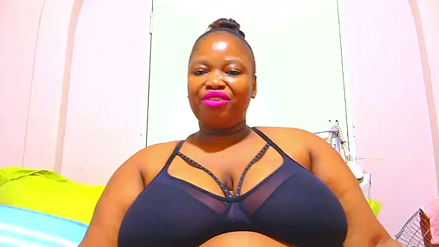 Snapshot of Tastyboobies chatting on January 19, 2026, 8:07 am Tastyboobies online show from January 19, 2026, 8:07 am