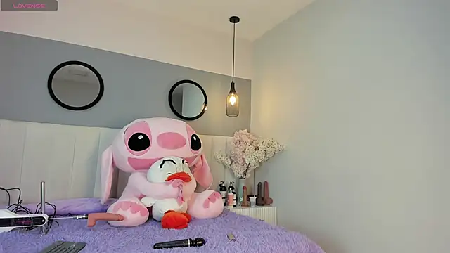 amy miller1 online show from February 11, 2026, 1:55 pm