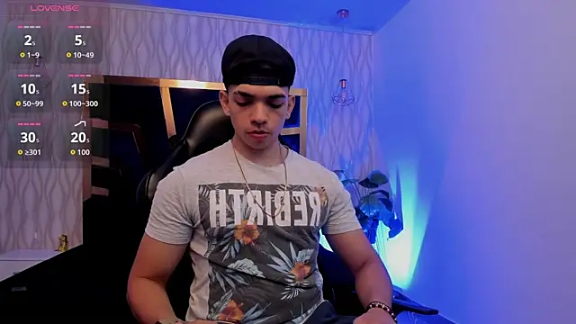 Eryonbradley online show from March 31, 2026, 11:18 pm