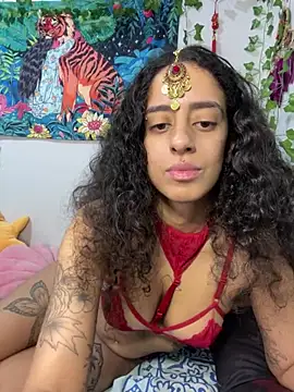 Snapshot of bibihourani chatting on May 10, 2026, 9:16 pm bibihourani online show from May 10, 2026, 9:16 pm