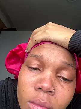 Snapshot of BaddestAss22 chatting on December 21, 2025, 5:42 am BaddestAss22 online show from December 21, 2025, 5:42 am