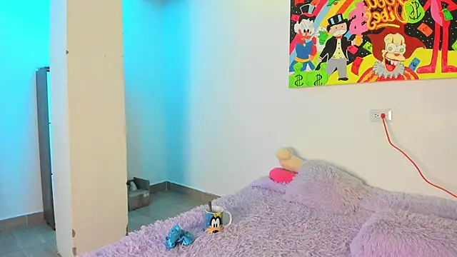 MiaVillalobos online show from November 28, 2025, 11:16 pm