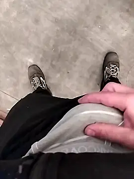 Axelitoc online show from October 8, 2025, 9:55 am