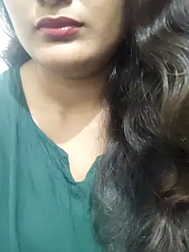 Cute pinkii online show from February 9, 2026, 7:56 pm