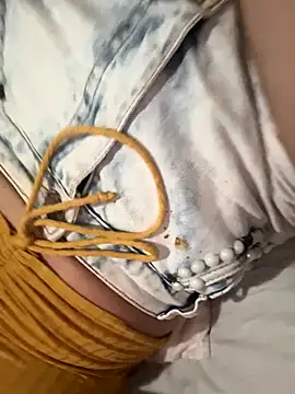 MaluLemos online show from September 12, 2025, 6:18 pm