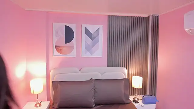 Clawdeen  wolf online show from September 24, 2025, 7:53 pm