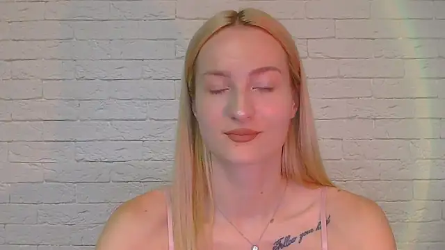 Alice Sweet 01 online show from June 17, 2026, 8:19 pm
