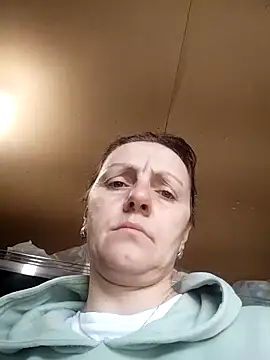 KimmyAghora online show from September 19, 2025, 11:47 am