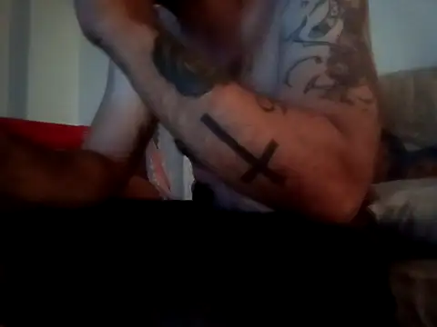 Feistysausage online show from October 1, 2025, 9:07 pm