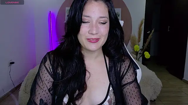 Eliih 01 online show from April 9, 2026, 1:29 am