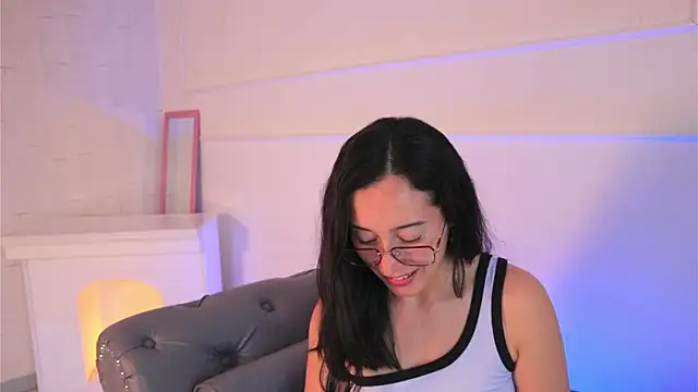 Ginevra esposito online show from December 2, 2025, 4:09 pm