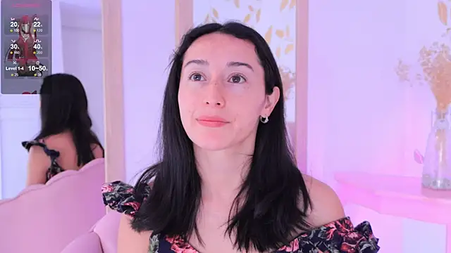 Snapshot of Ginevra_esposito chatting on September 22, 2025, 12:55 pm Ginevra esposito online show from September 22, 2025, 12:55 pm