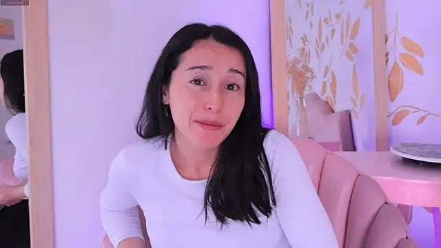 Ginevra esposito online show from November 27, 2025, 12:49 pm