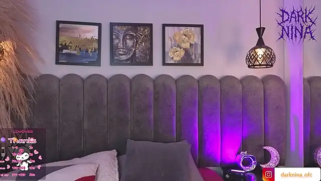 Dark nina  online show from January 15, 2026, 3:21 am