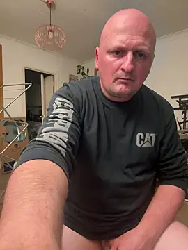 Attila120 online show from October 18, 2025, 10:56 pm