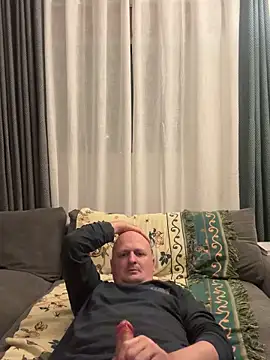 Attila120 online show from December 19, 2025, 7:16 pm