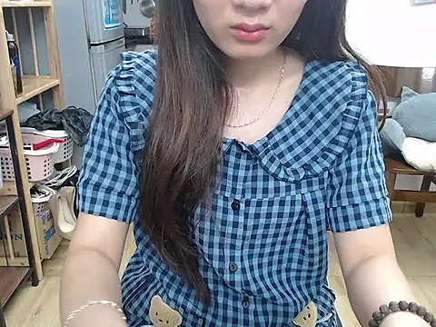 Lamoon 2k online show from June 1, 2026, 1:44 pm