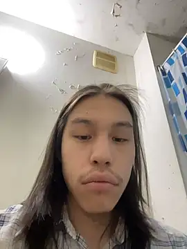 heytherepeoples717 online show from March 22, 2026, 8:16 am