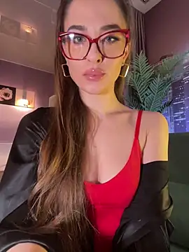  shadylady  online show from May 21, 2026, 3:53 pm