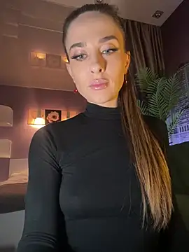  shadylady  online show from May 27, 2026, 7:10 pm