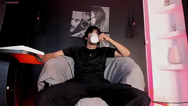 jett savage online show from September 11, 2025, 1:11 pm